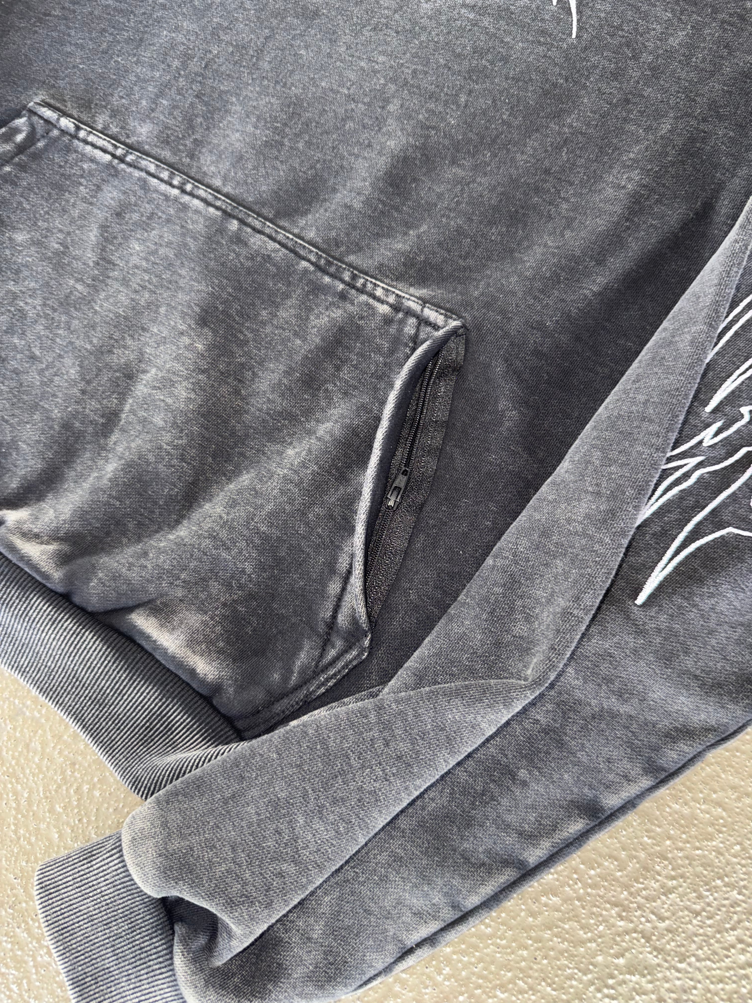 Reflective Embroidery Hoodie - Schwarz