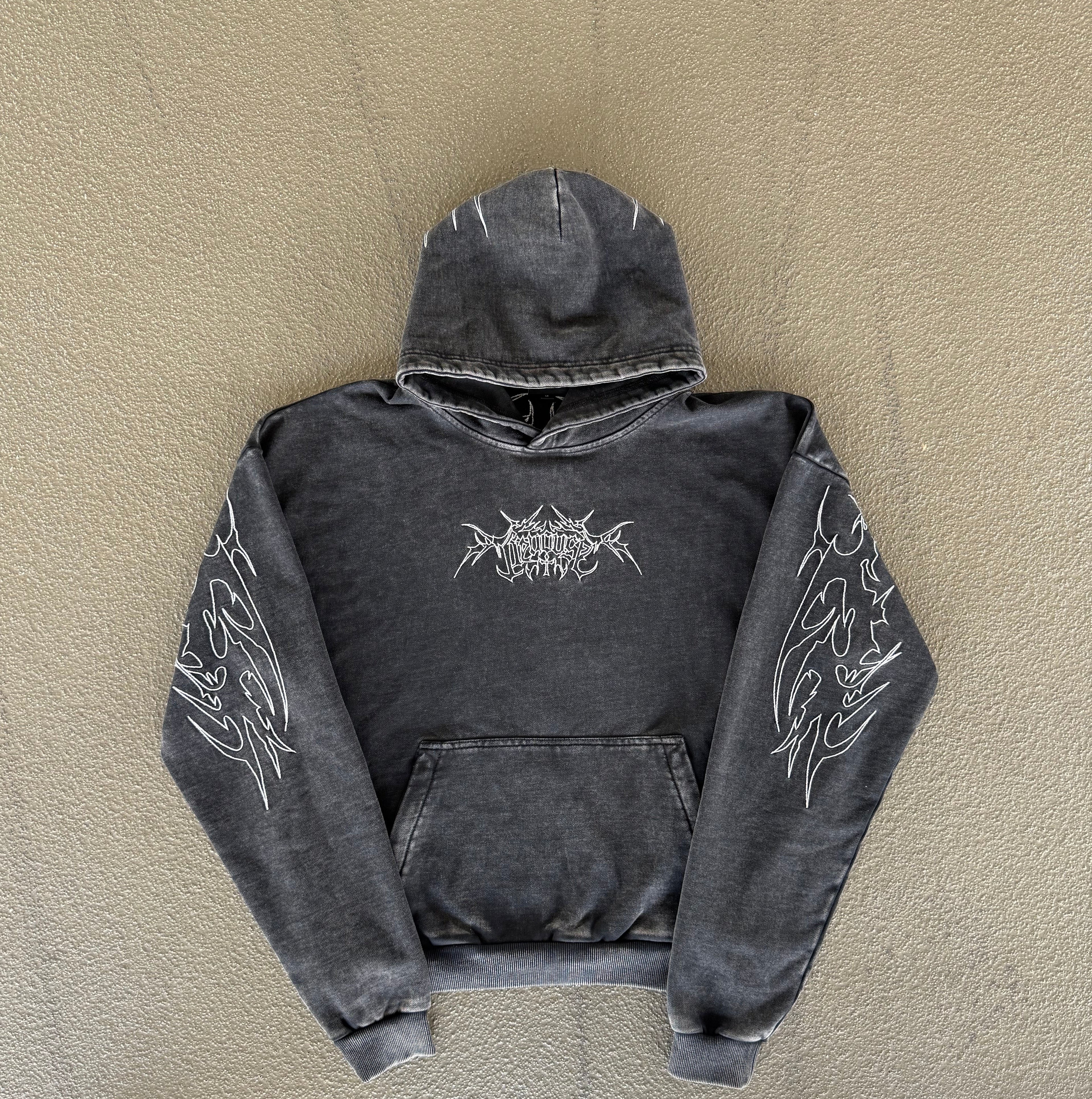 Reflective Embroidery Hoodie - Schwarz