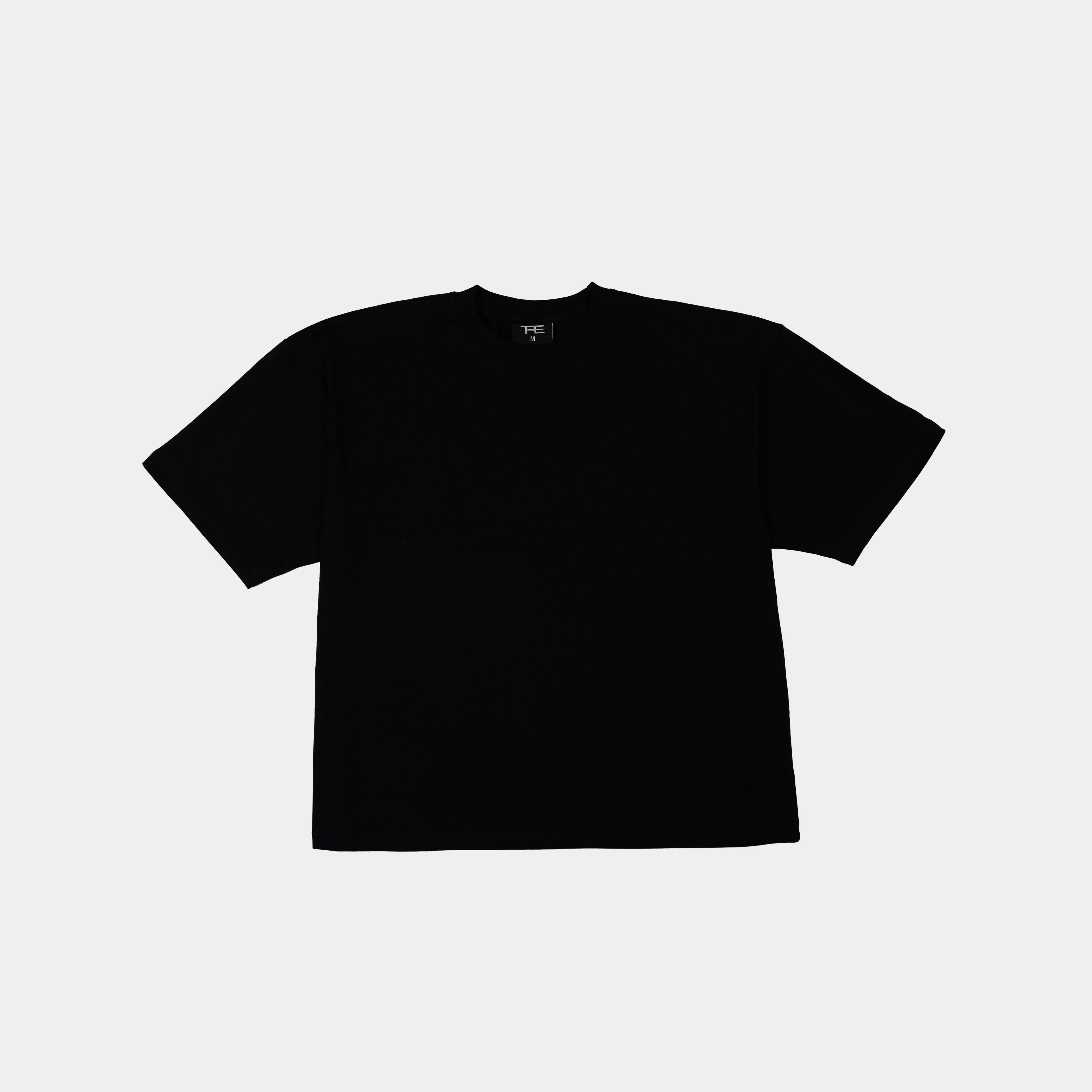 Schwarzes T-Shirt mit ‚Love Has Many Faces‘ Bedruckung - Vorderansicht