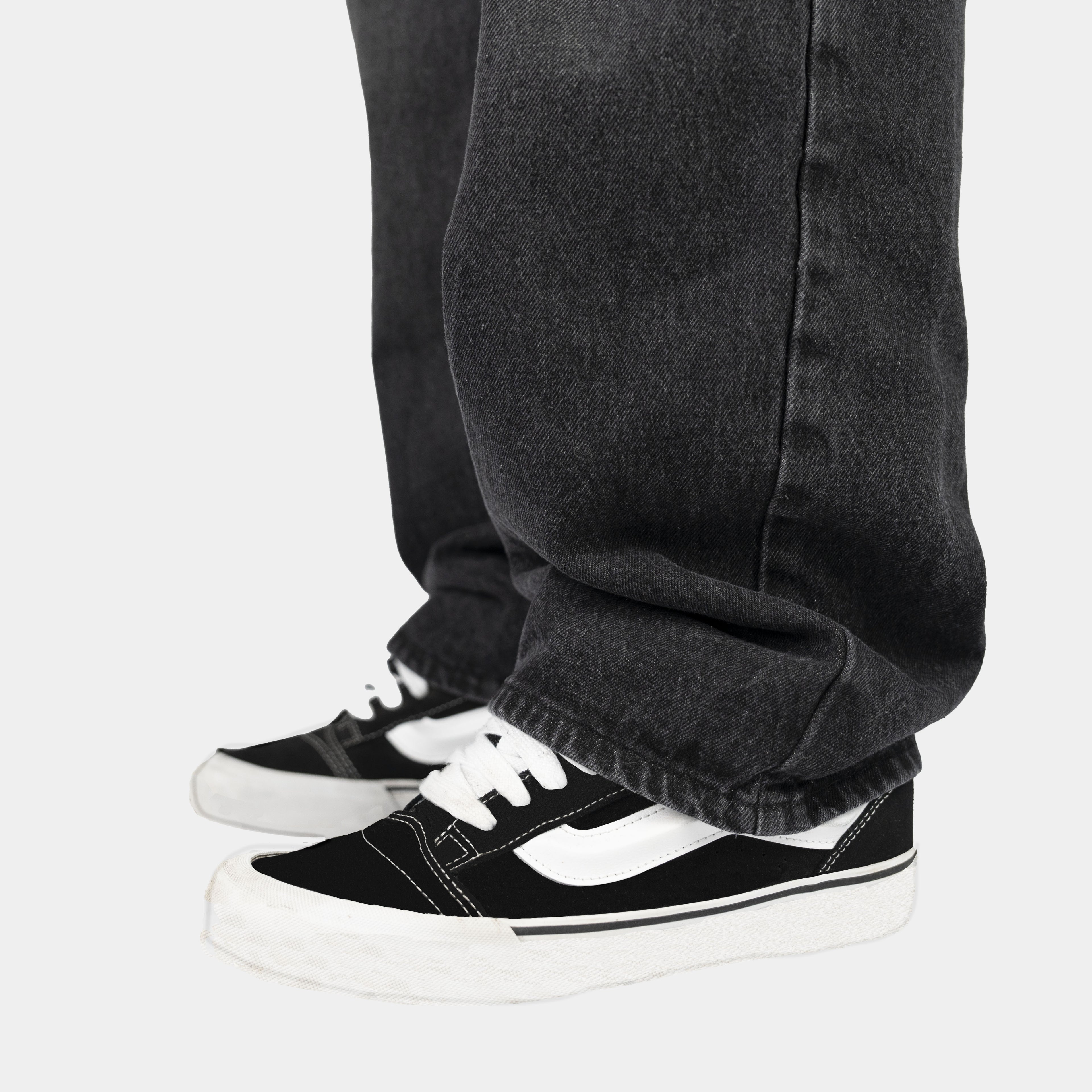 Schwarze Baggy Jeans im gewaschenen Look von Trevouse Details